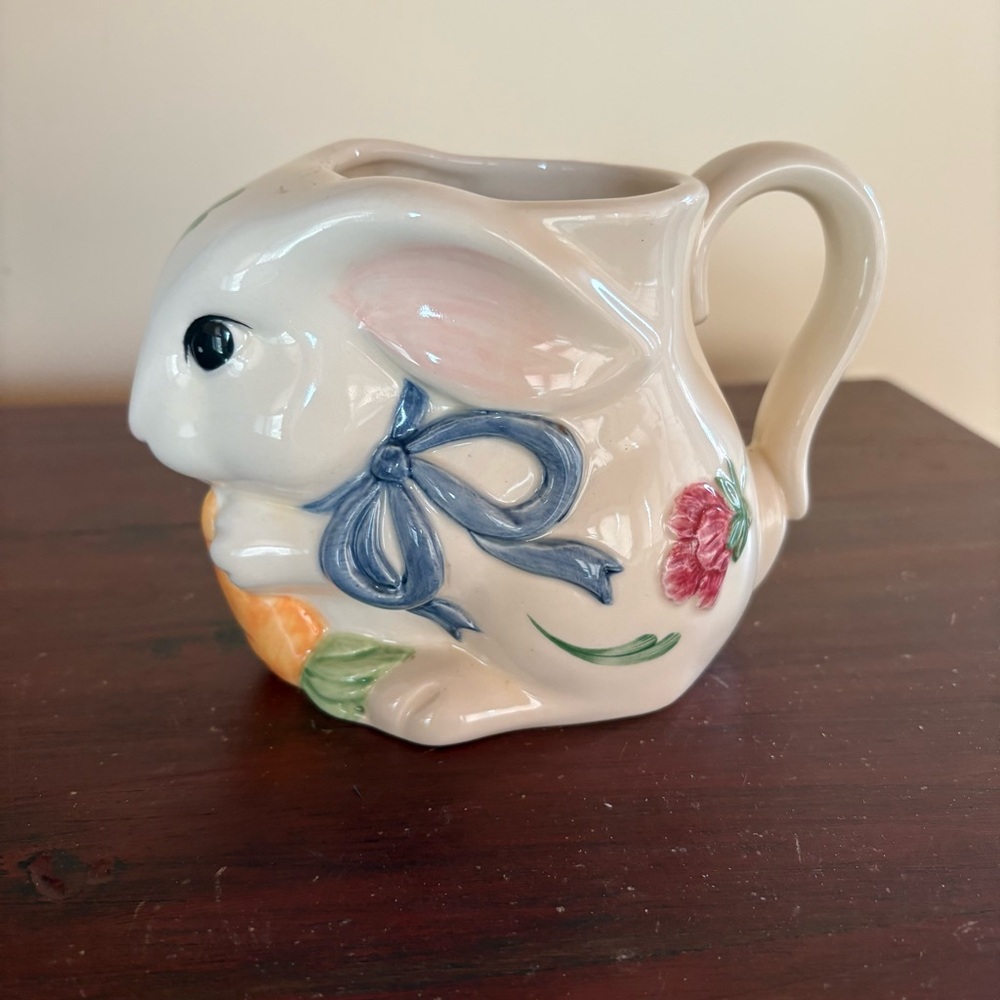 Lenox Poppies on Blue Bunny Mug Planter